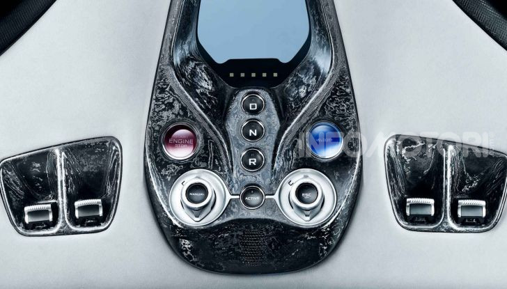 McLaren Speedtail, la hypercar da 391 km/h - Foto 12 di 16