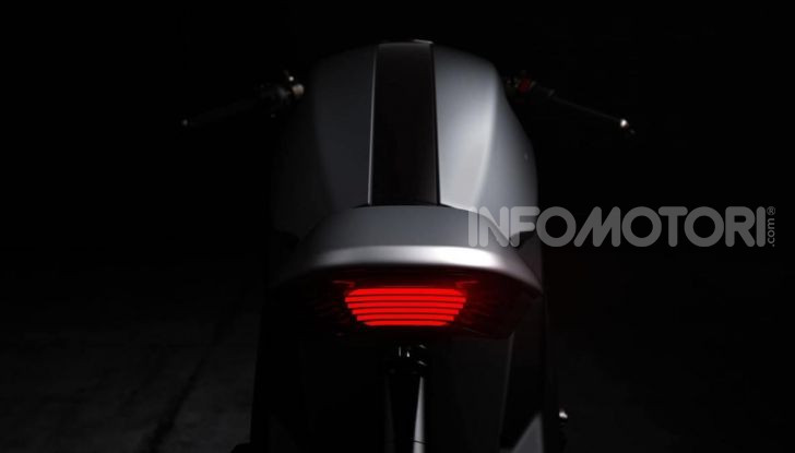 Jaguar Land Rover investe nelle moto elettriche con Arc Vector ad EICMA - Foto 6 di 8