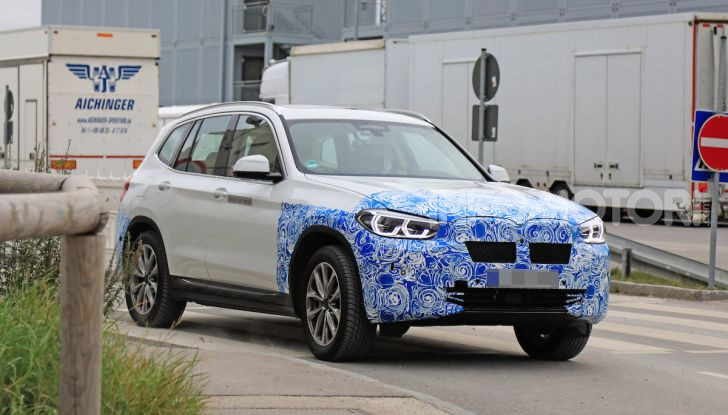 BMW iX3 2020: il SUV elettrico premium è Made in China - Foto 1 di 59