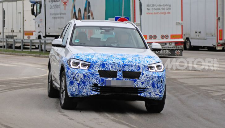 BMW iX3 2020: il SUV elettrico premium è Made in China - Foto 10 di 59