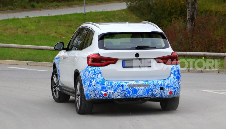 BMW iX3 2020: il SUV elettrico premium è Made in China - Foto 3 di 59