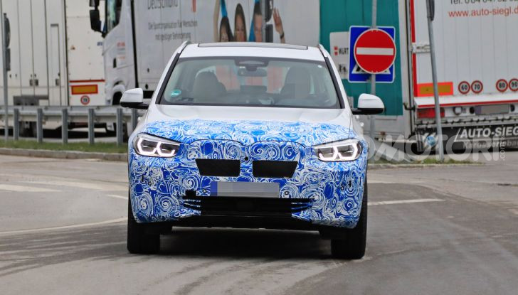 BMW iX3 2020: il SUV elettrico premium è Made in China - Foto 9 di 59