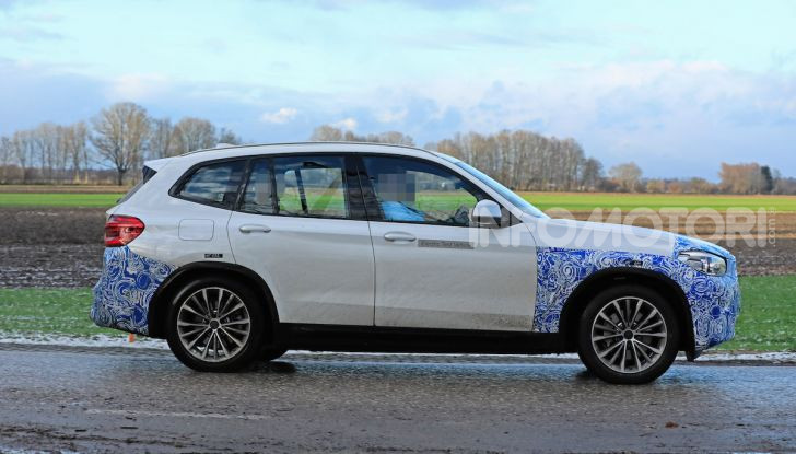 BMW iX3 2020: il SUV elettrico premium è Made in China - Foto 37 di 59