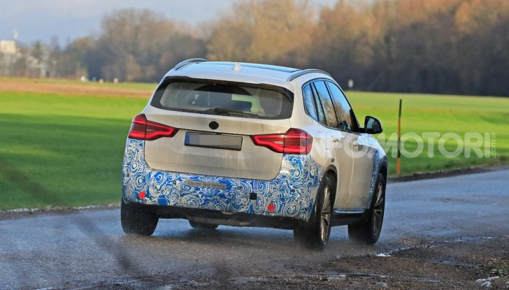 BMW iX3 2020: il SUV elettrico premium è Made in China - Foto 40 di 59