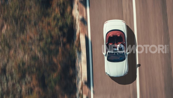 Bentley Continental GT Convertible 2019: lusso inglese allo scoperto - Foto 13 di 37