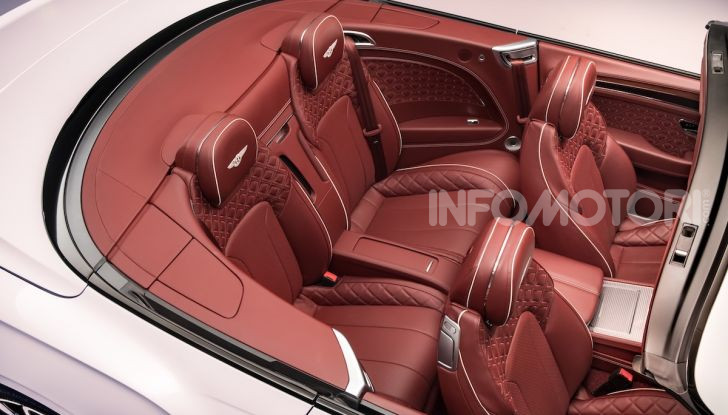 Bentley Continental GT Convertible 2019: lusso inglese allo scoperto - Foto 30 di 37