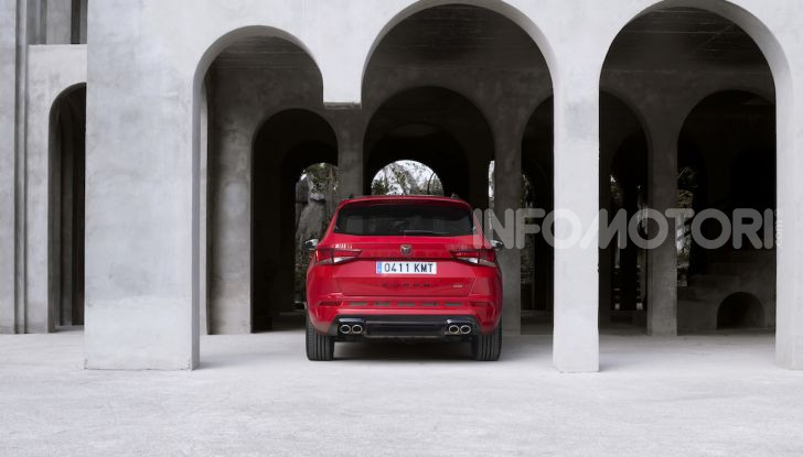 Cupra Ateca: prova su strada del SUV sportivo con 300CV [VIDEO] - Foto 16 di 38