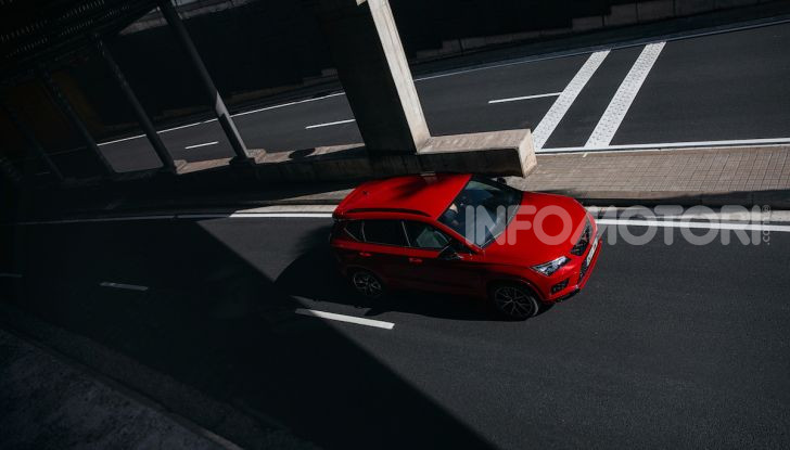 Cupra Ateca: prova su strada del SUV sportivo con 300CV [VIDEO] - Foto 23 di 38
