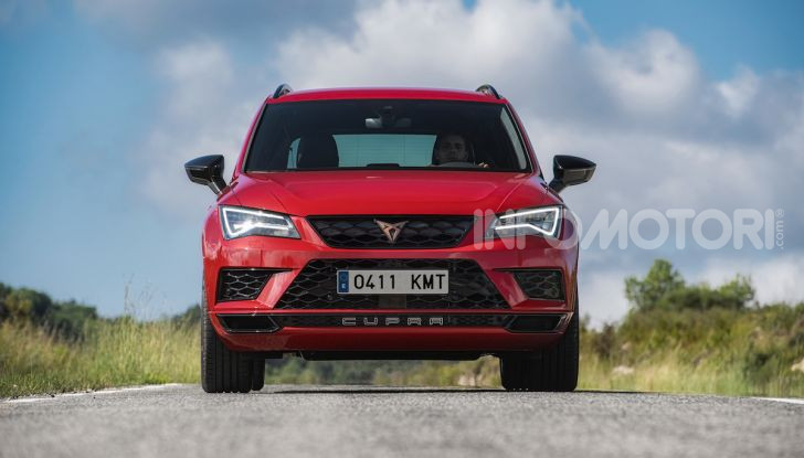 Cupra Ateca: prova su strada del SUV sportivo con 300CV [VIDEO] - Foto 24 di 38