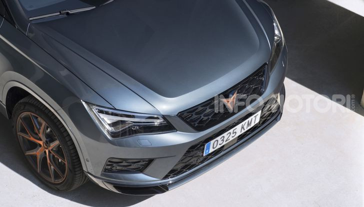 Cupra Ateca: prova su strada del SUV sportivo con 300CV [VIDEO] - Foto 7 di 38
