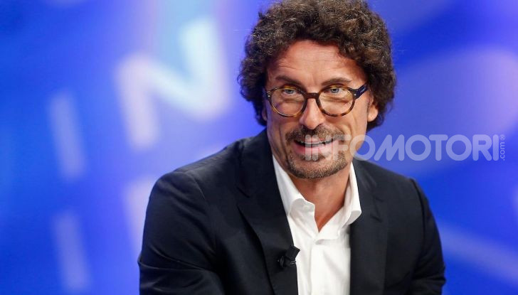 Auto con targa estera, fioccano multe e confische - Foto 2 di 6