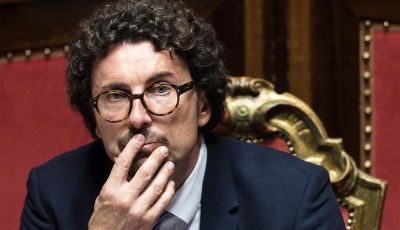 Toninelli: ci sono i Benetton dietro alla mia campagna denigratoria