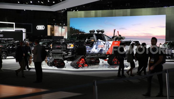 GMC al Los Angeles Auto Show 2018 – Le foto LIVE dal Salone - Foto 20 di 37
