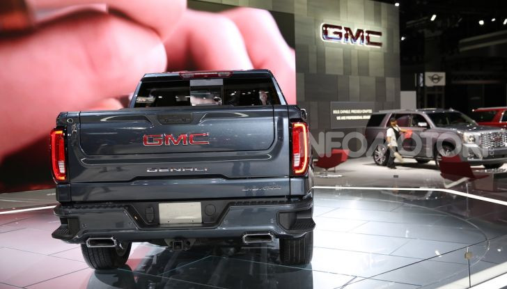 GMC al Los Angeles Auto Show 2018 – Le foto LIVE dal Salone - Foto 26 di 37
