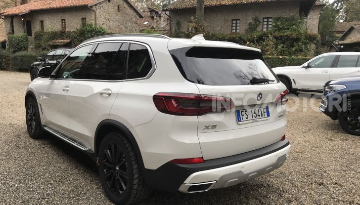 Nuova BMW X5, prova su strada della quarta generazione - Foto 12 di 15
