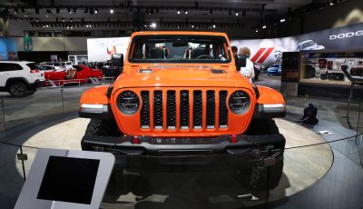 Jeep Gladiator, il primo pick-up di FCA presentato al Salone di Los Angeles