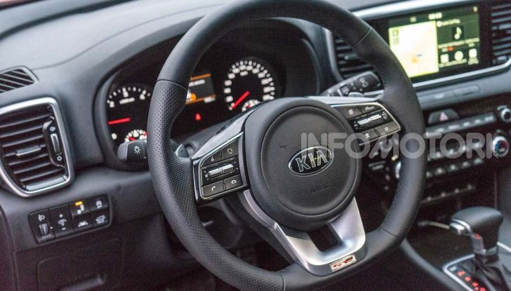 [VIDEO] Kia Sportage 2019, Test Drive del Diesel Mild-Hybrid da 48V - Foto 12 di 24