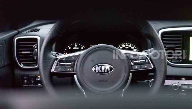[VIDEO] Kia Sportage 2019, Test Drive del Diesel Mild-Hybrid da 48V - Foto 21 di 24