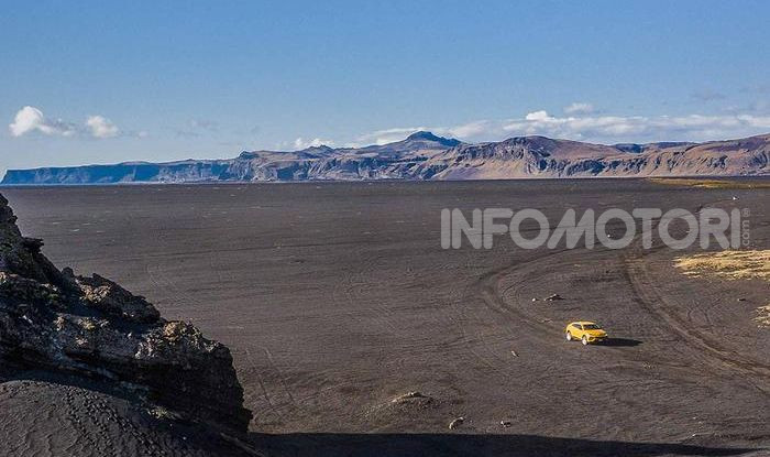 Lamborghini Urus provata su strada e fuoristrada in Islanda - Foto 10 di 10