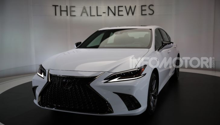 Lexus, le novità del Salone di Los Angeles 2018 in un’ampia gallery - Foto 26 di 30
