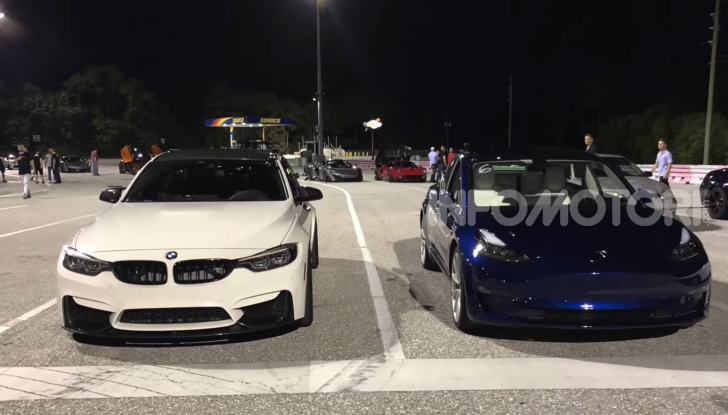 Tesla Model 3 VS BMW M3: sfida tra generazioni fra vendite e velocità - Foto 1 di 12