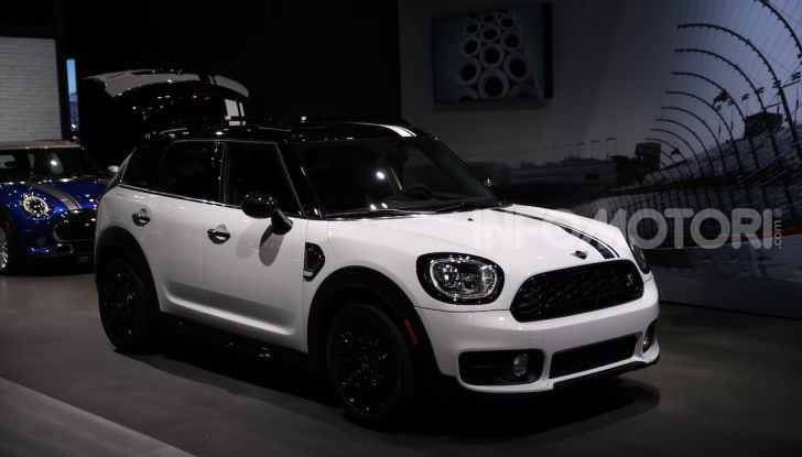 MINI, le foto LIVE dallo stand del Salone di Los Angeles 2018 - Foto 10 di 14
