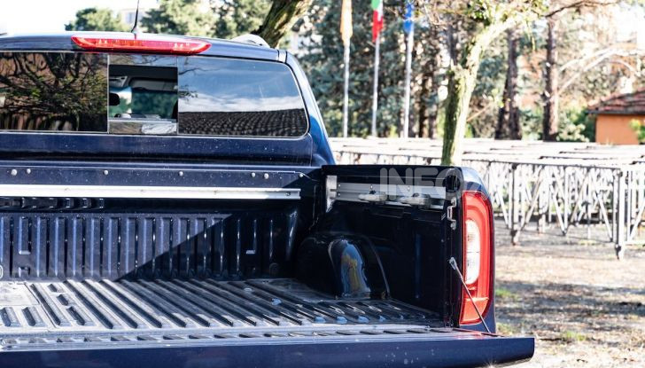 Mercedes-Benz X 350d 4Matic, prova del 6 cilindri da 3,0 litri - Foto 28 di 49