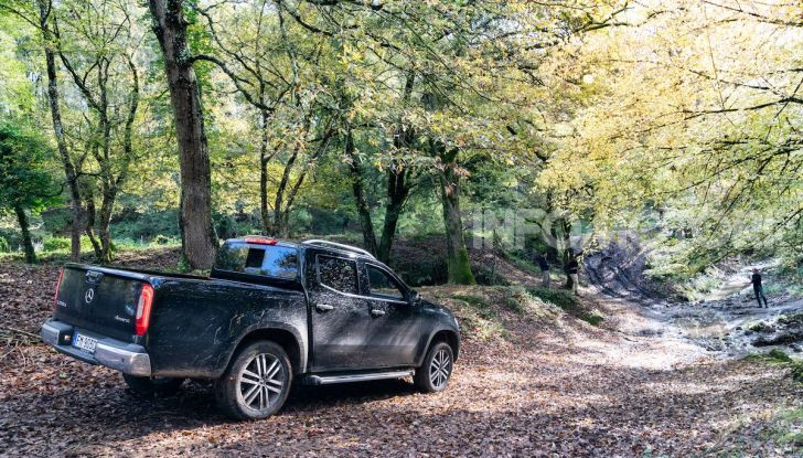 Mercedes-Benz X 350d 4Matic, prova del 6 cilindri da 3,0 litri - Foto 47 di 49