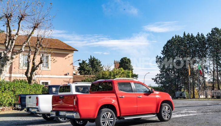 Mercedes-Benz X 350d 4Matic, prova del 6 cilindri da 3,0 litri - Foto 23 di 49