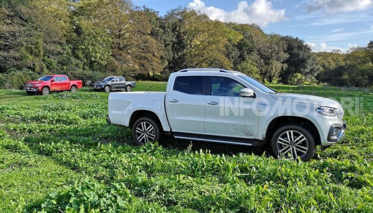 Mercedes-Benz X 350d 4Matic, prova del 6 cilindri da 3,0 litri - Foto 11 di 49