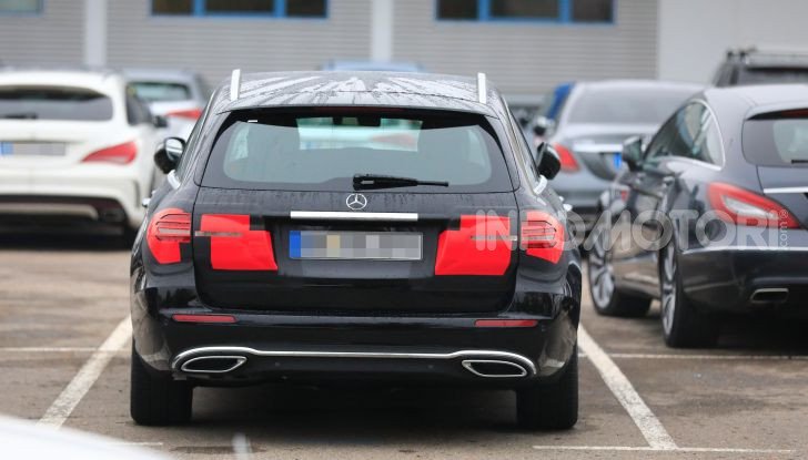 Mercedes Classe E Station Wagon 2020, i dettagli della nuova generazione - Foto 7 di 18