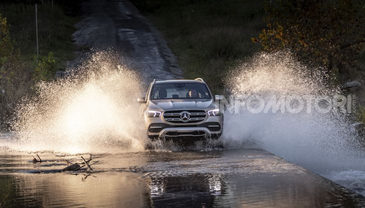 Nuova Mercedes GLE: Il SUV che balla come una showcar - Foto 4 di 42