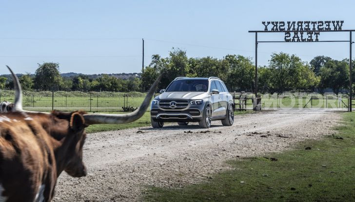 Nuova Mercedes GLE: Il SUV che balla come una showcar - Foto 19 di 42