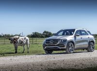 Nuova Mercedes GLE: Il SUV che balla come una showcar