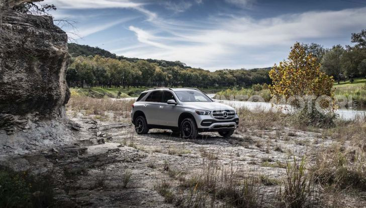Nuova Mercedes GLE: Il SUV che balla come una showcar - Foto 39 di 42