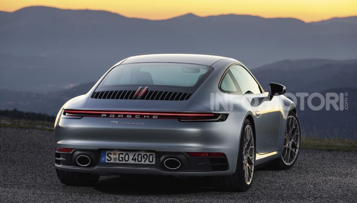 Nuova Porsche 911 992, innovazione e tradizione per la Super 8 - Foto 14 di 29