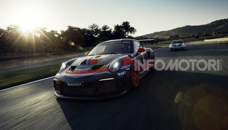 Porsche 911 GT2 RS Clubsport: la supercar da 710CV e 405.000€ - Foto 1 di 14