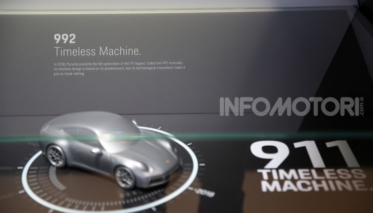 Porsche: tutte le novità presentate al Salone di Los Angeles 2018 - Foto 17 di 79