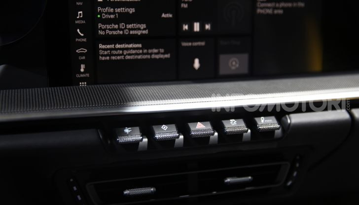 Porsche: tutte le novità presentate al Salone di Los Angeles 2018 - Foto 36 di 79