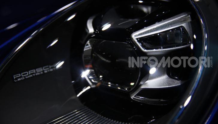 Nuova Porsche 911 992, innovazione e tradizione per la Super 8 - Foto 29 di 29