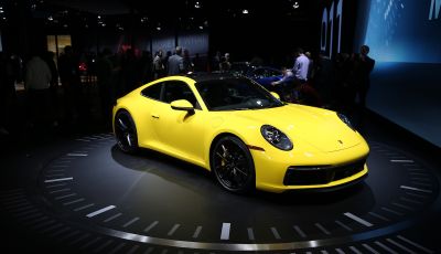 Nuova Porsche 911 992, innovazione e tradizione per la Super 8