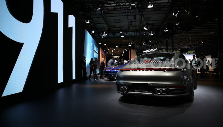 Nuova Porsche 911 992, innovazione e tradizione per la Super 8 - Foto 25 di 29