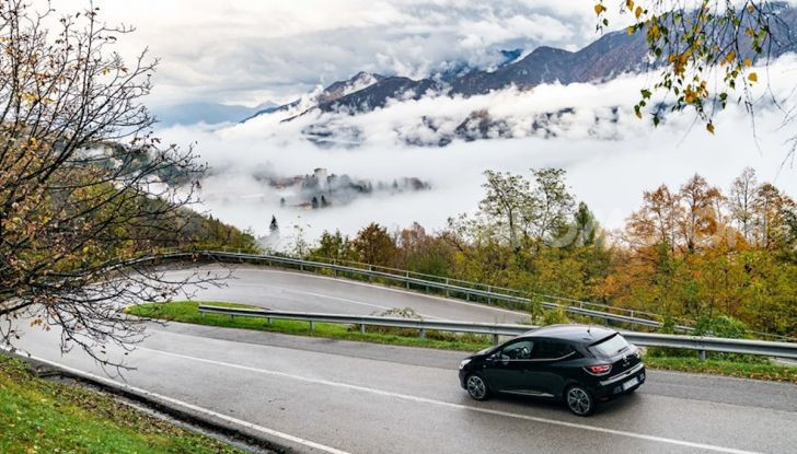 Renault Clio Moschino 2018: la francese più venduta in Italia si veste italiano - Foto 15 di 42