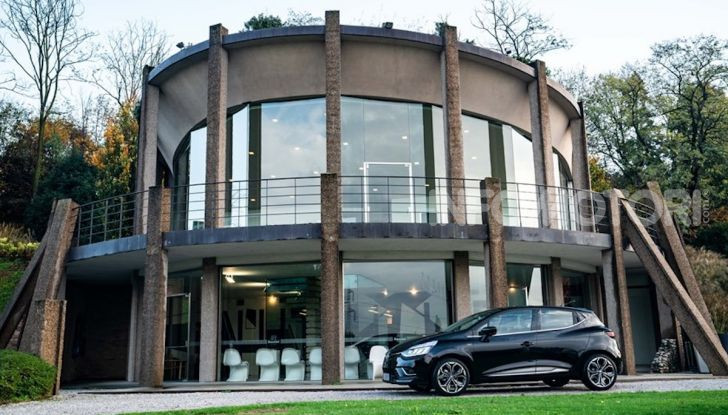 Renault Clio Moschino 2018: la francese più venduta in Italia si veste italiano - Foto 21 di 42