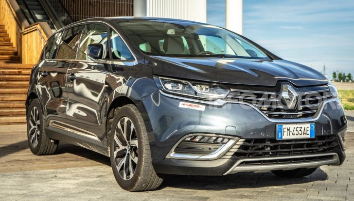 Nuova Renault Espace, prova dell’1.8 TCe Energy da 225CV - Foto 25 di 30