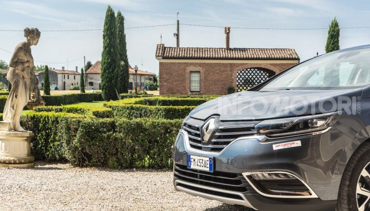 Nuova Renault Espace, prova dell’1.8 TCe Energy da 225CV - Foto 7 di 30