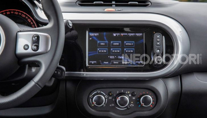 Renault Twingo va in pensione: le citycar francesi saranno solo elettriche - Foto 10 di 12