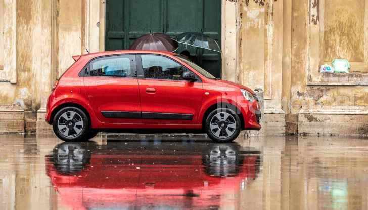Renault Twingo va in pensione: le citycar francesi saranno solo elettriche - Foto 8 di 12