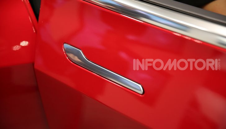Tesla On Tour, test drive in 18 città italiane dal 19 luglio - Foto 14 di 22