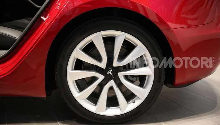 Tesla On Tour, test drive in 18 città italiane dal 19 luglio - Foto 15 di 22